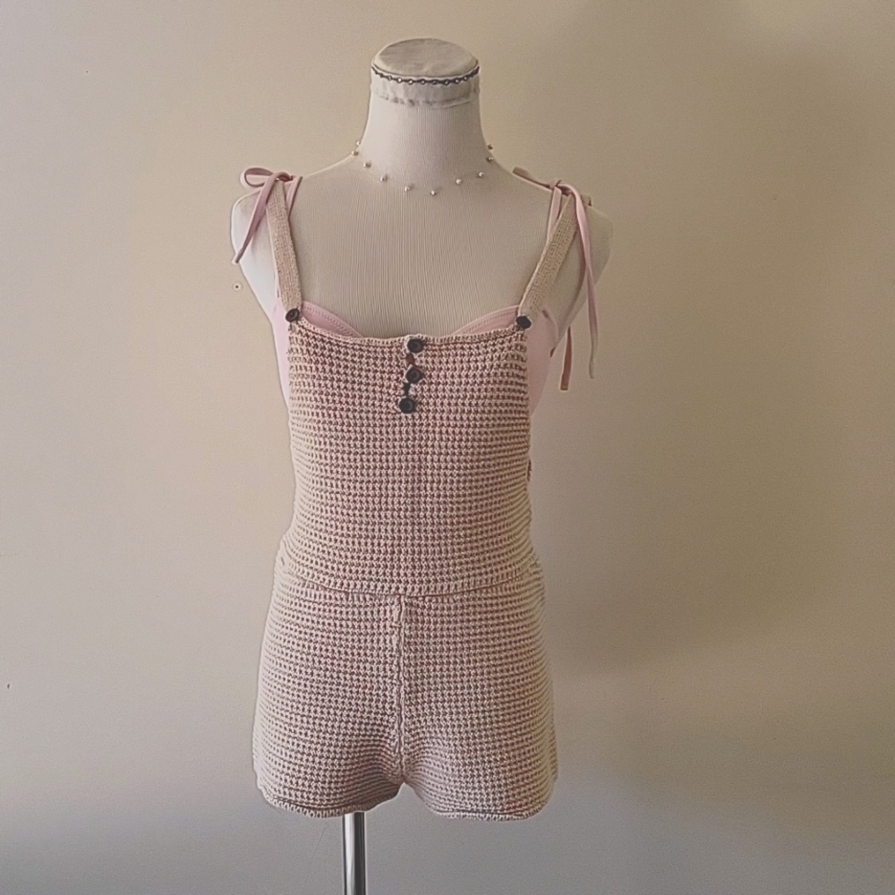 Free People FP Beach Crochet Knit Romper Shorts Button Suspender Overall XS Rare